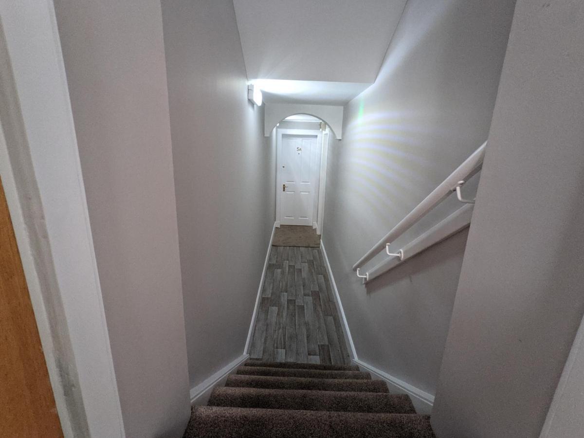 Beautiful Spacious Central Flat, פיטלוצ'רי מראה חיצוני תמונה